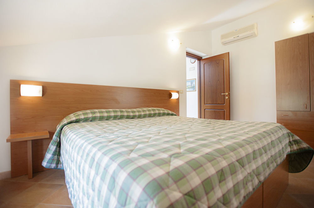 Bonsai B&B Alghero Санта-Мария-ла-Пальма Экстерьер фото